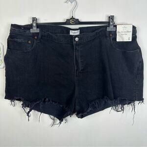 NEW Abercrombie & Fitch Curve Love The Mom Short High Rise Cut Off Plus Size 24